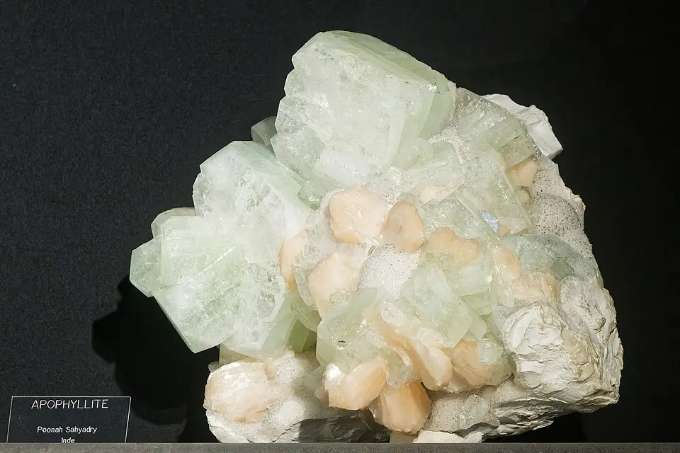 Apophyllite specimen