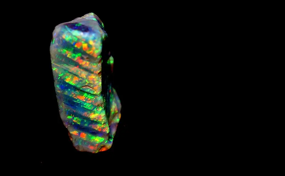 Black opal specimen