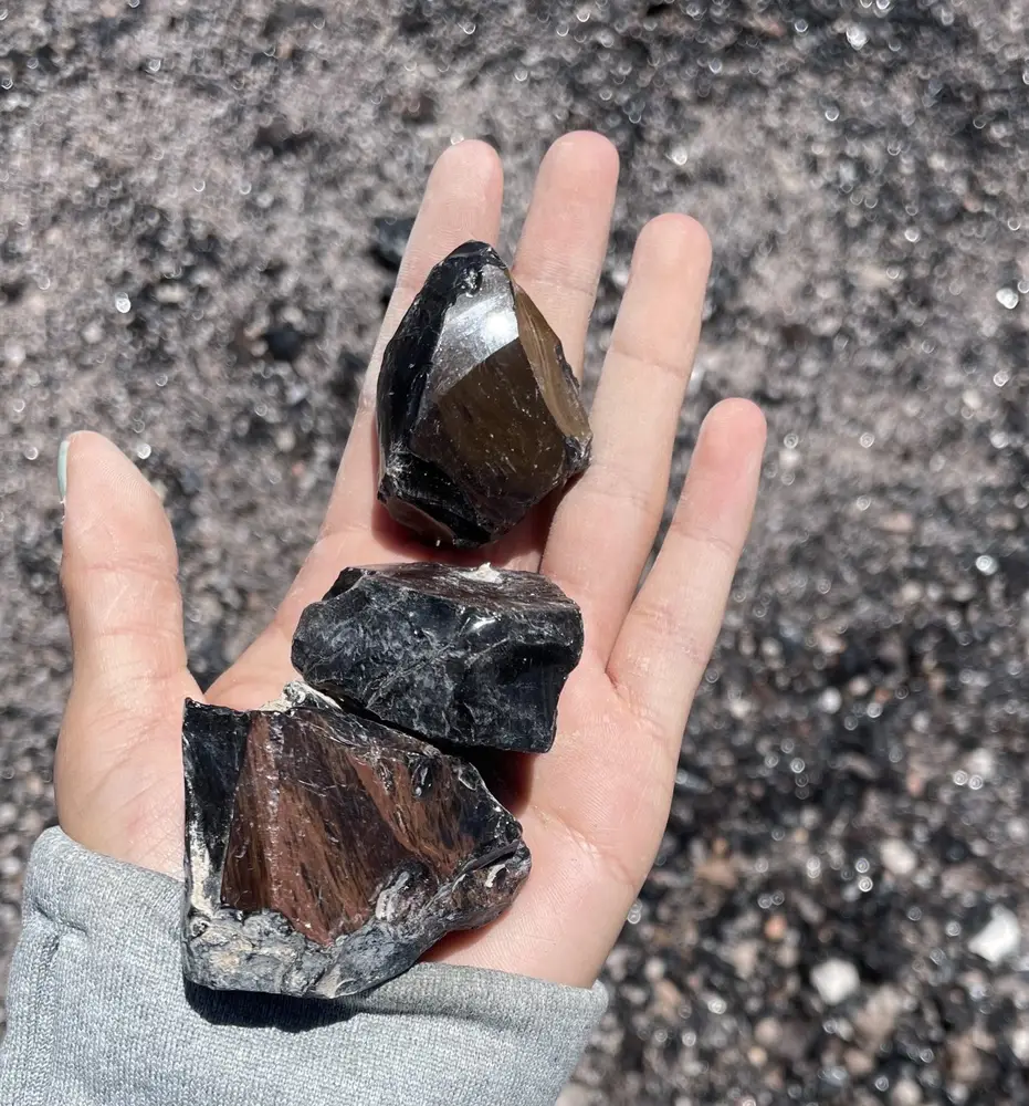 Mahogany obsidian specimen