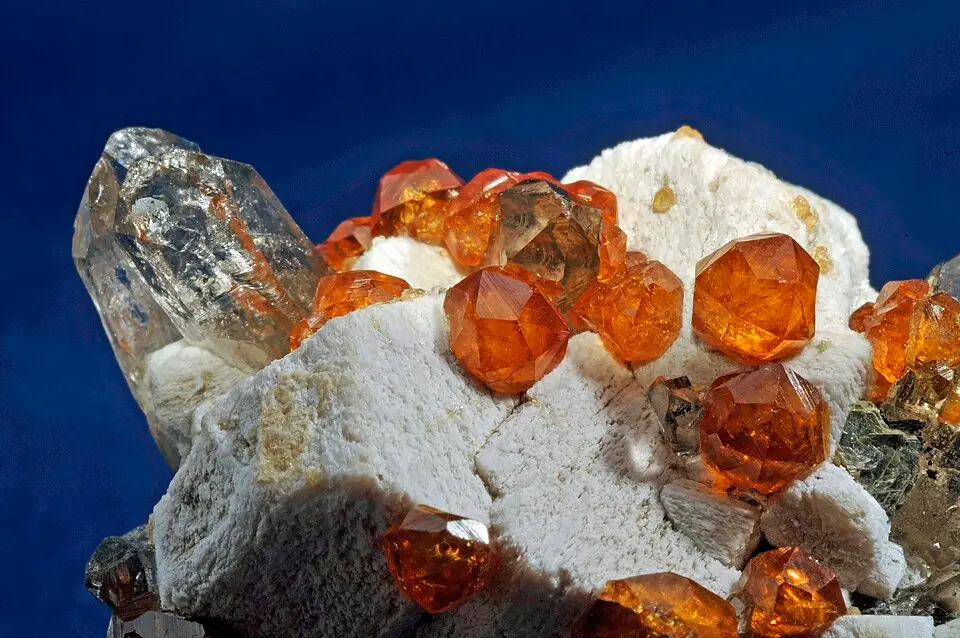 Spessartine specimen